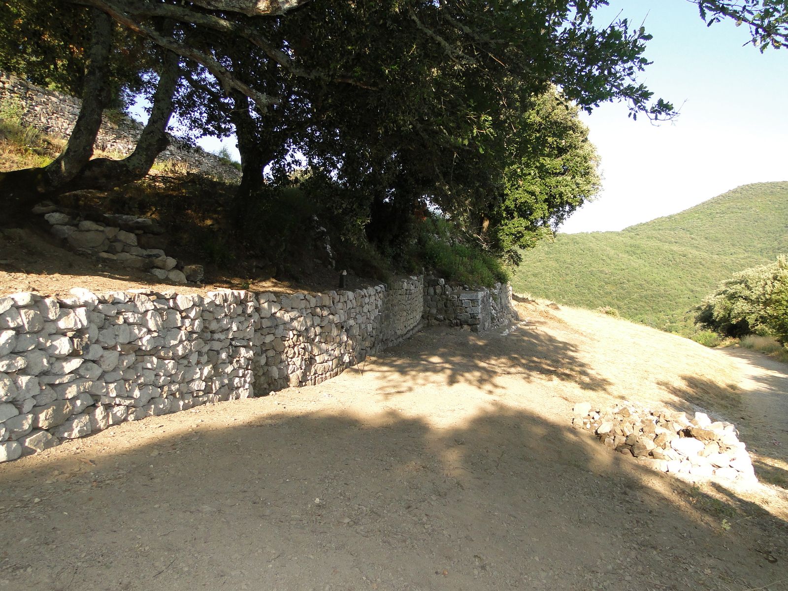 chantier mission patrimoine 2018 de bénévoles REMPART au château de Termes terminé