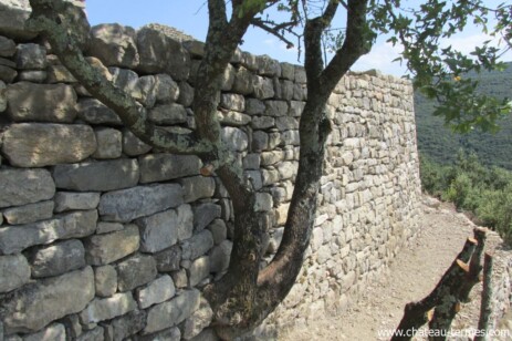 Photos de fin de chantier, après le départ des bénévoles REMPART depuis Termes.